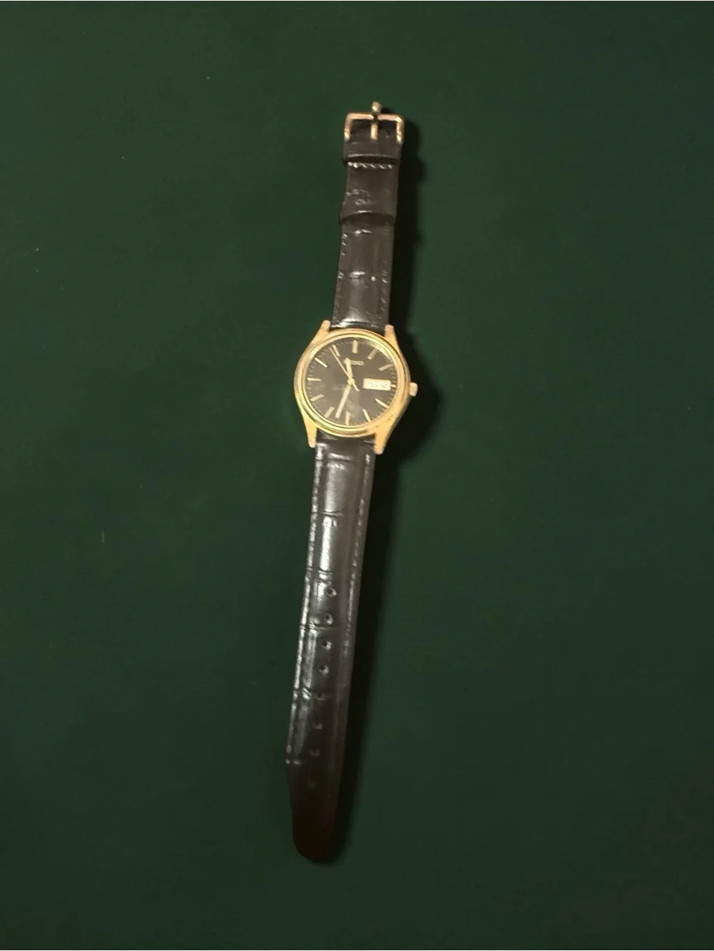 Vintage Seiko 7N43-919M Quartz Day Date Gold Tone Black Dial Men’s Watch